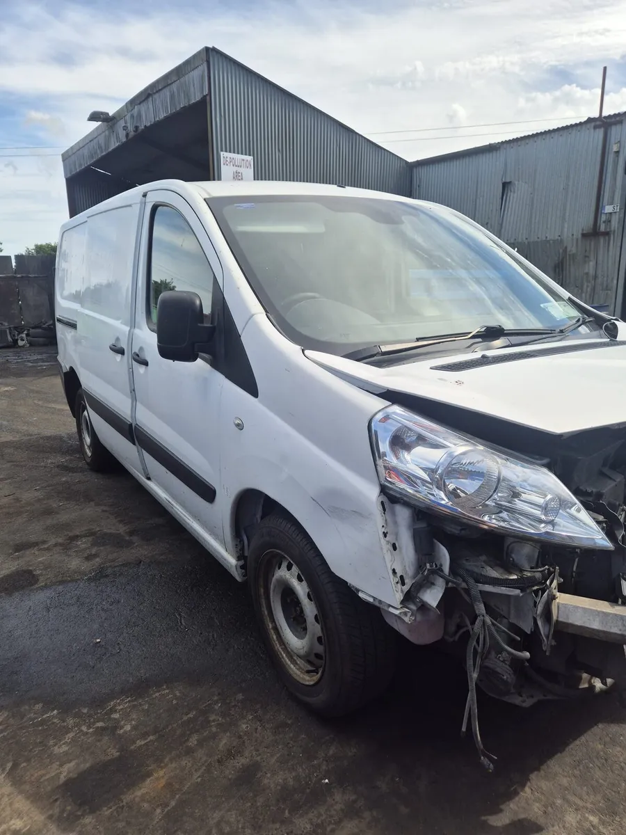 Toyota Pro Ace - Breaking only - Image 3