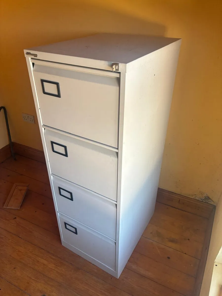 Four drawer filig cabinet - Image 3