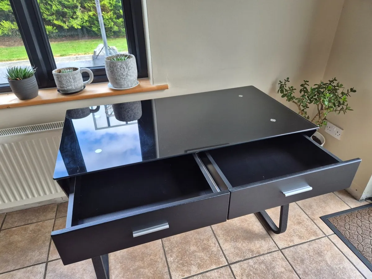 Desk and Chair - Image 2