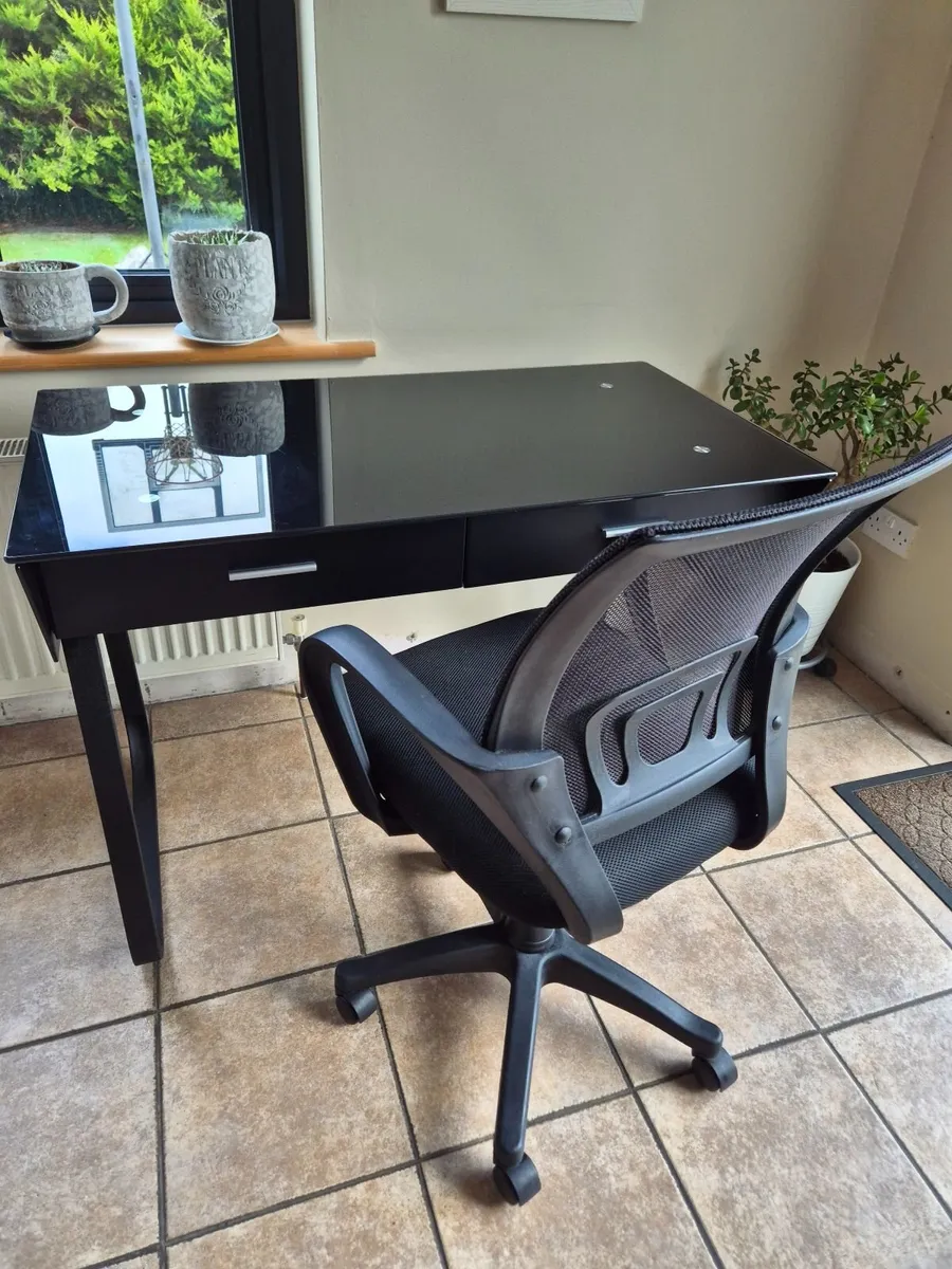 Desk and Chair - Image 3