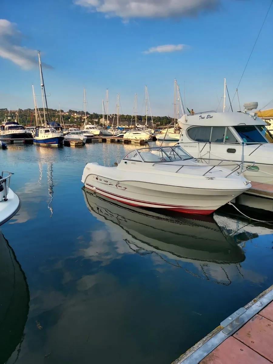 Speedboat for sale - Image 1