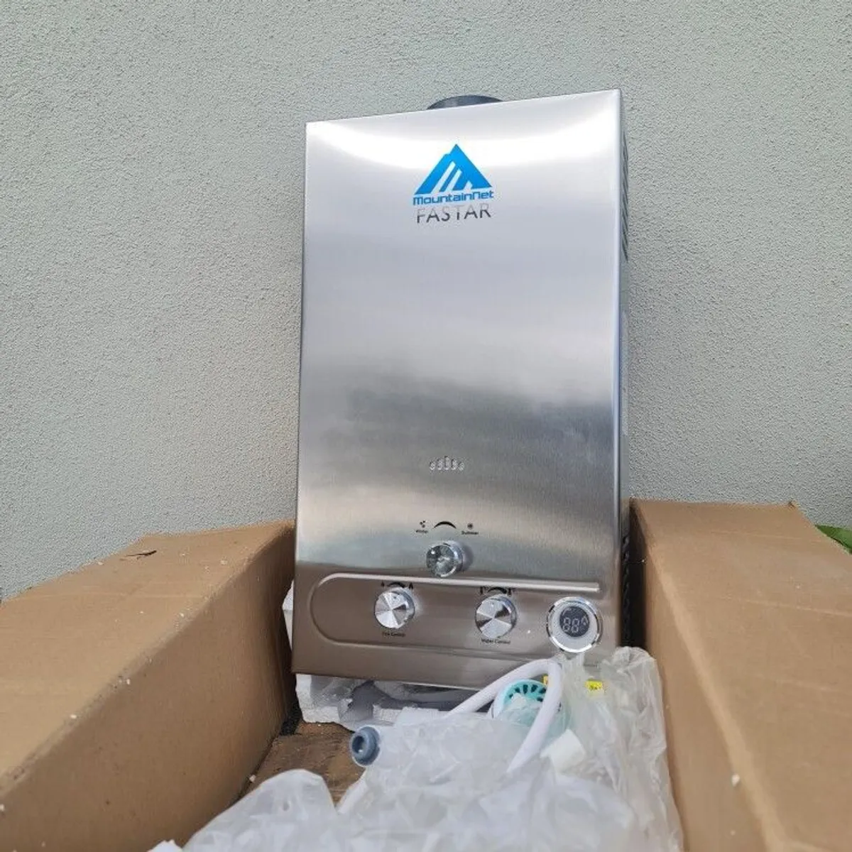 Gas shower (LPG) For mobile home, caravan or boat. - Image 2