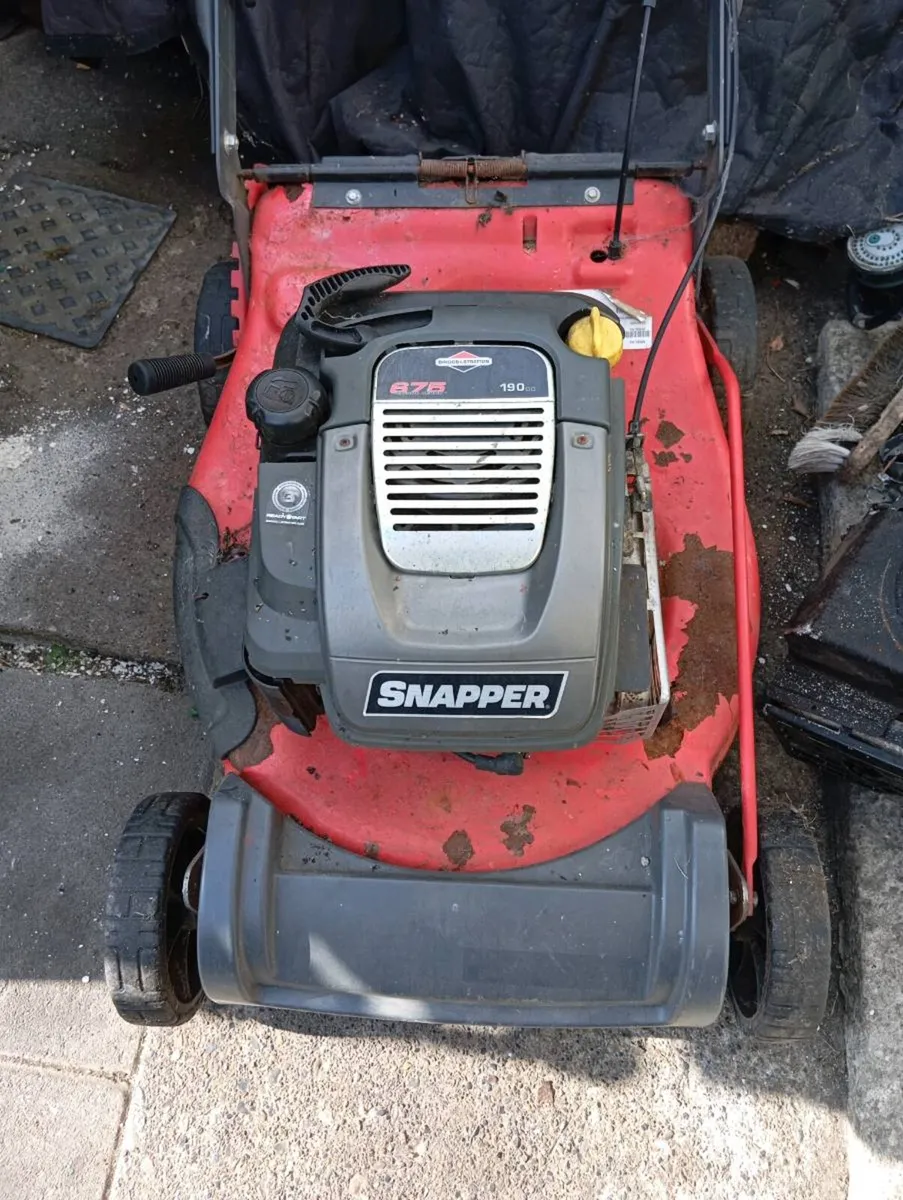 Snapper selfdrive lawnmower - Image 1
