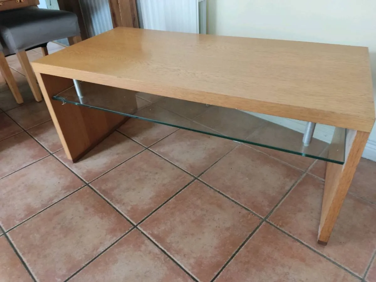 Solid Oak coffee table with Glass Shelf - Image 4