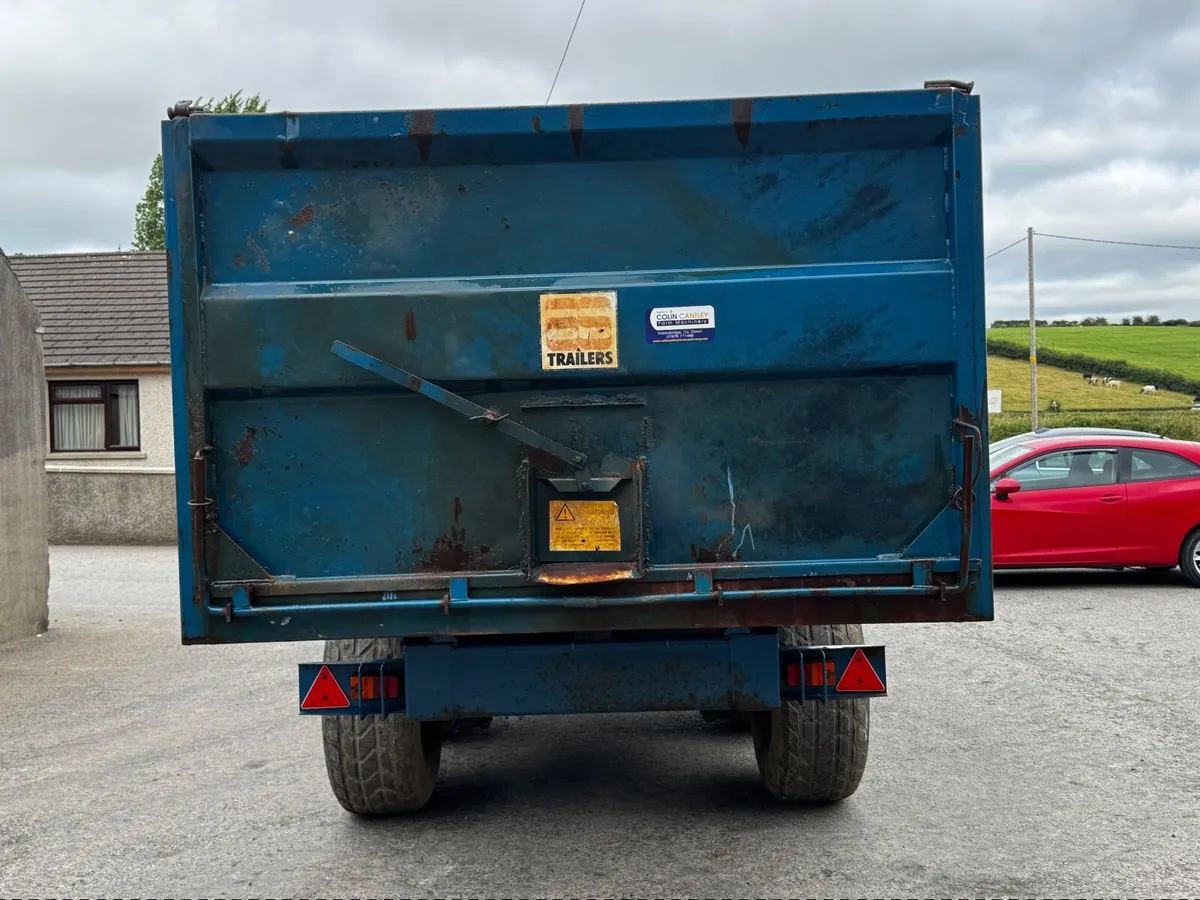 Farm machinery grain trailer - Image 2