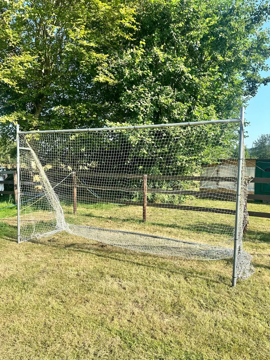 Goal frames and netting - Image 2