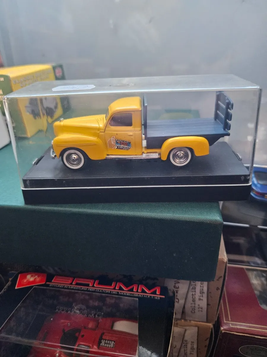 Corgi Solido Sunlight Soap Truck - Image 1