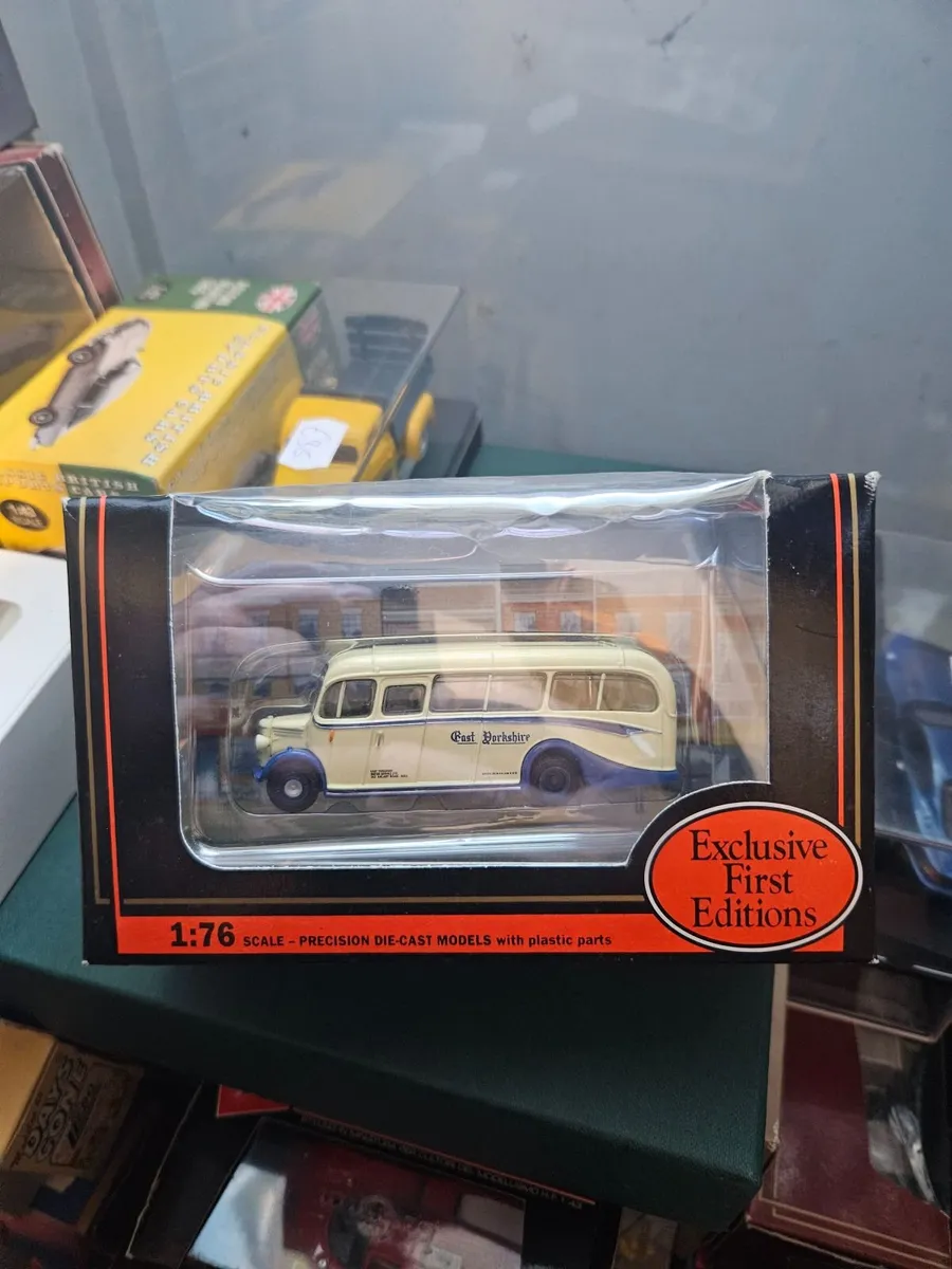 Corgi Bus