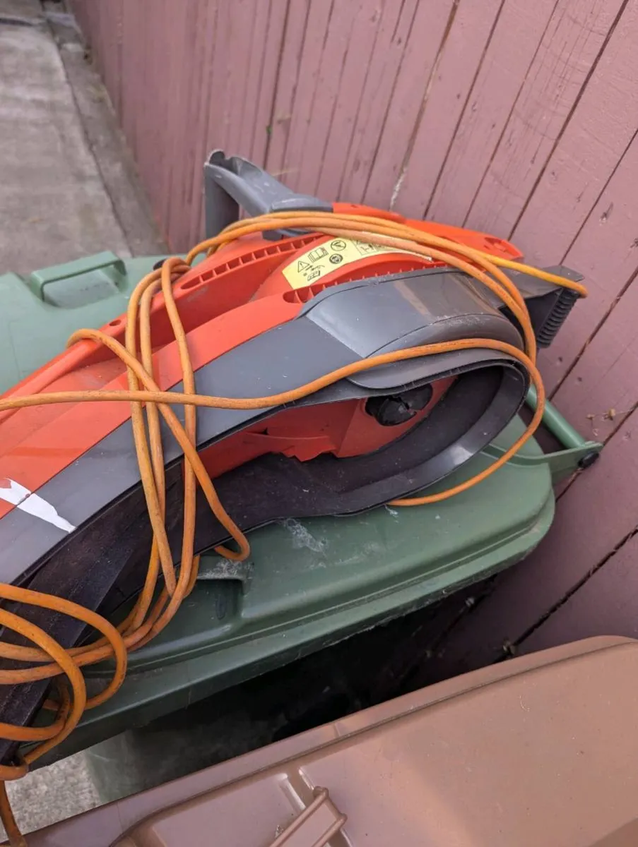 leaf blower - Image 3