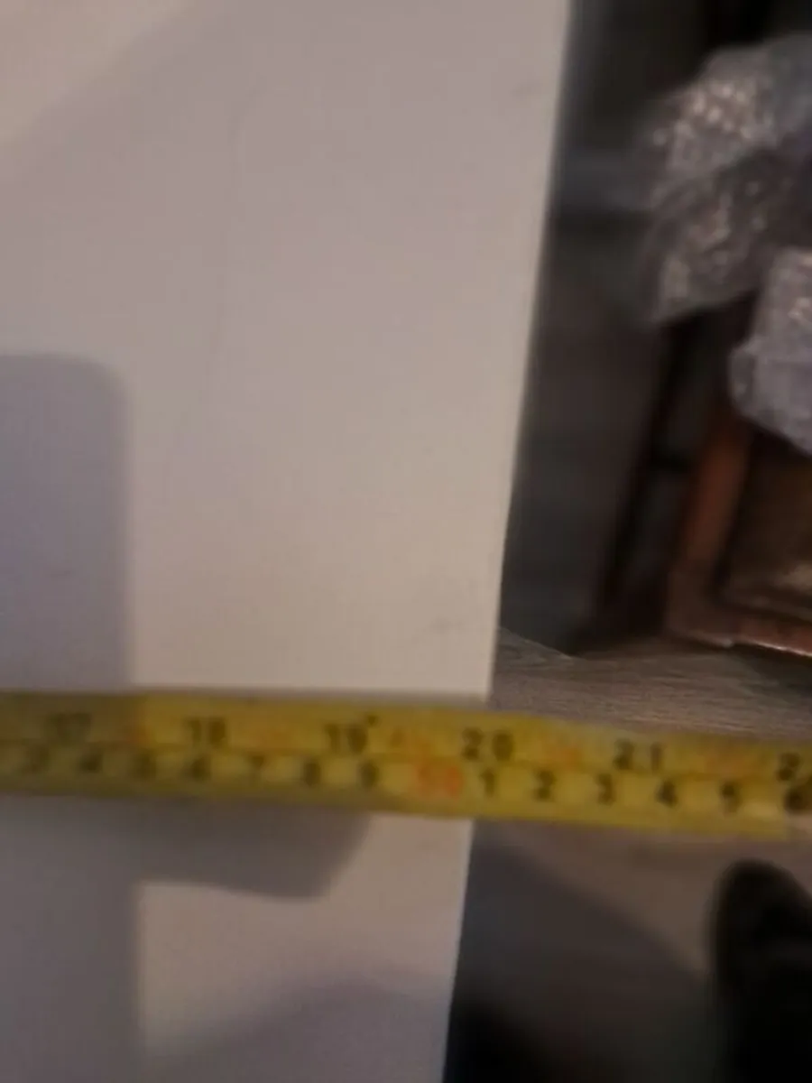 Desk - Image 3