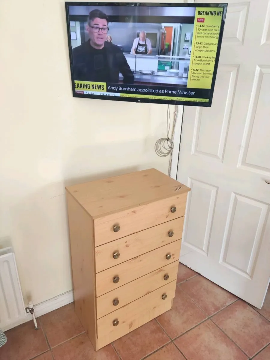 Chest of drawers in Pine - Image 2