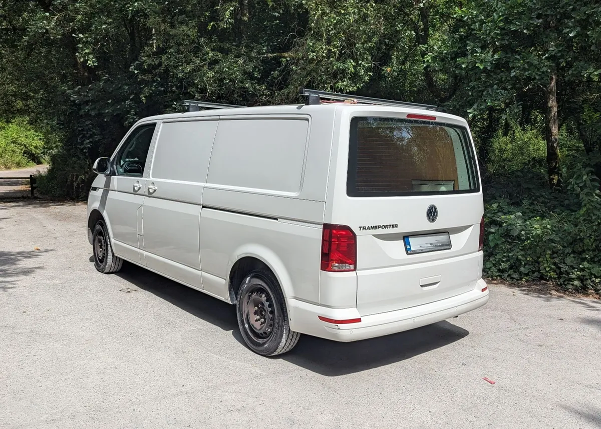 Van - Image 4