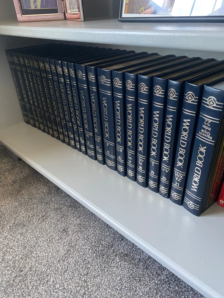 Encyclopaedias - Image 2
