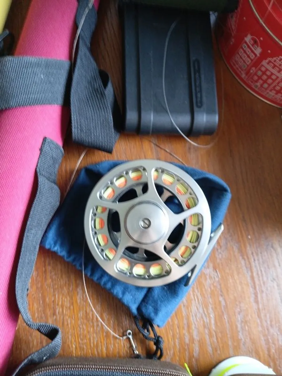 Pike fly fishing - Image 3