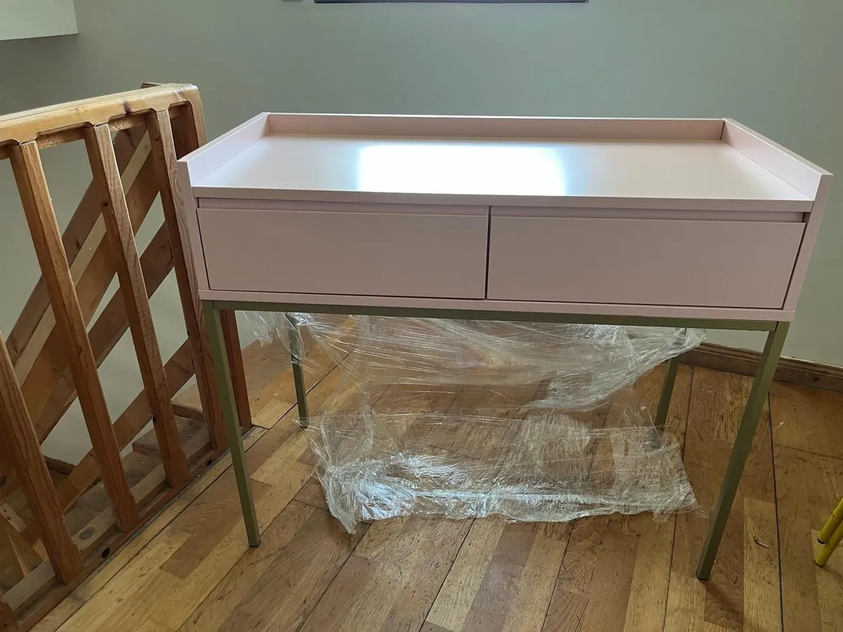 Dressing Table - Image 4