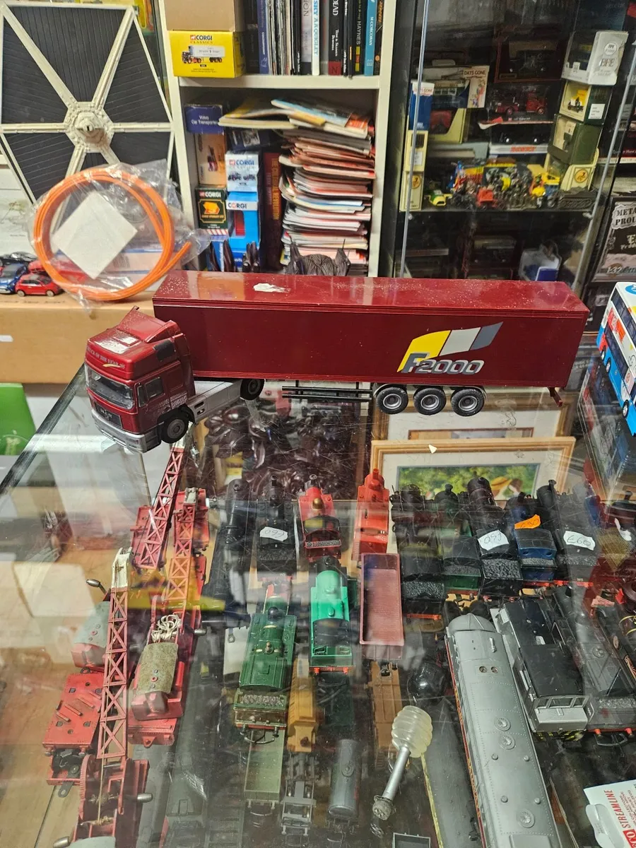 Corgi Conrad MAN Tractor Unit and Trailer 1.50 - Image 1