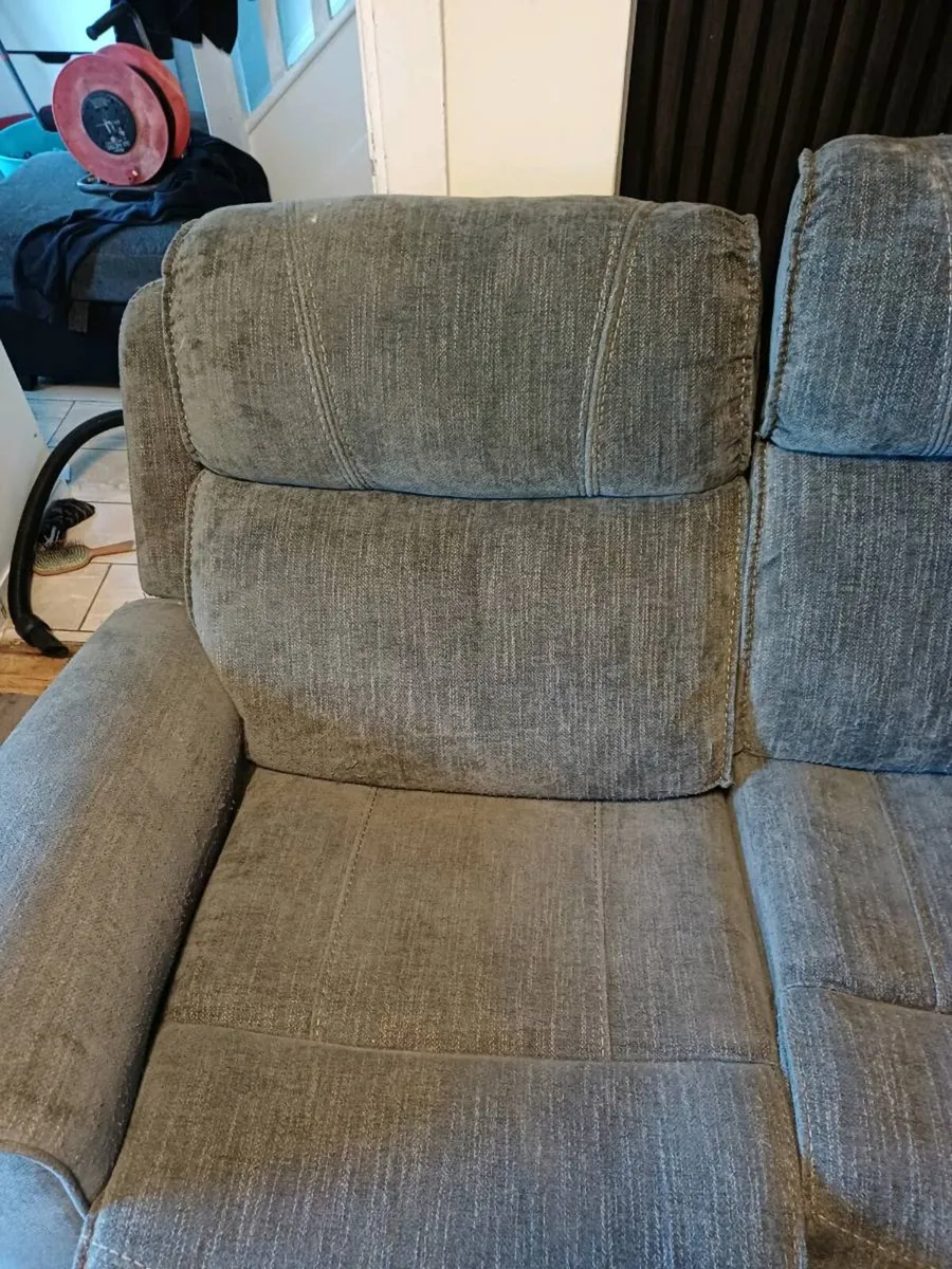 Sofa - Image 3