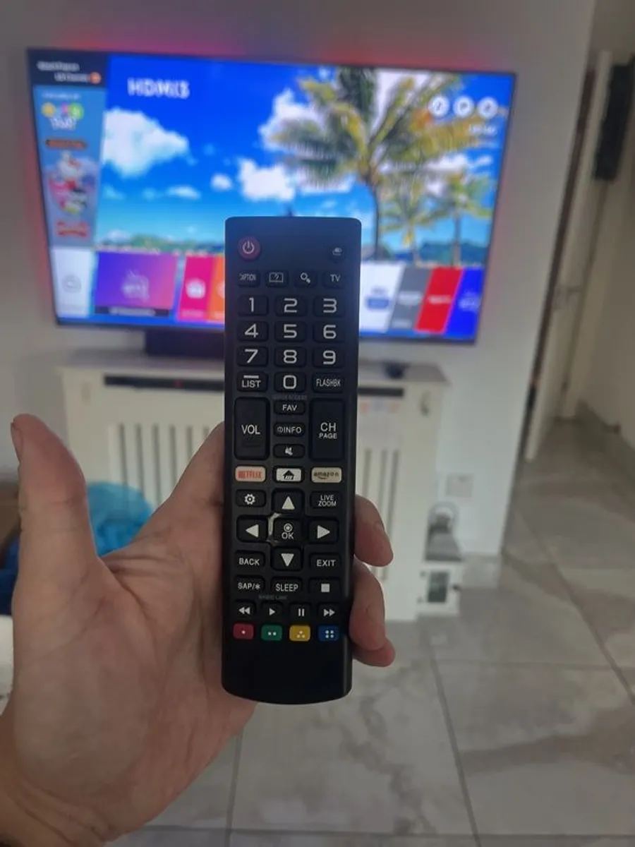65" tv - Image 3