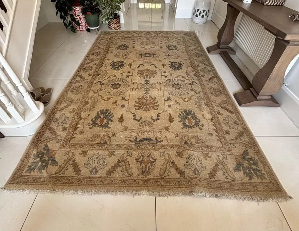 Hand knitted rug.  105inch x 72inch - Image 2