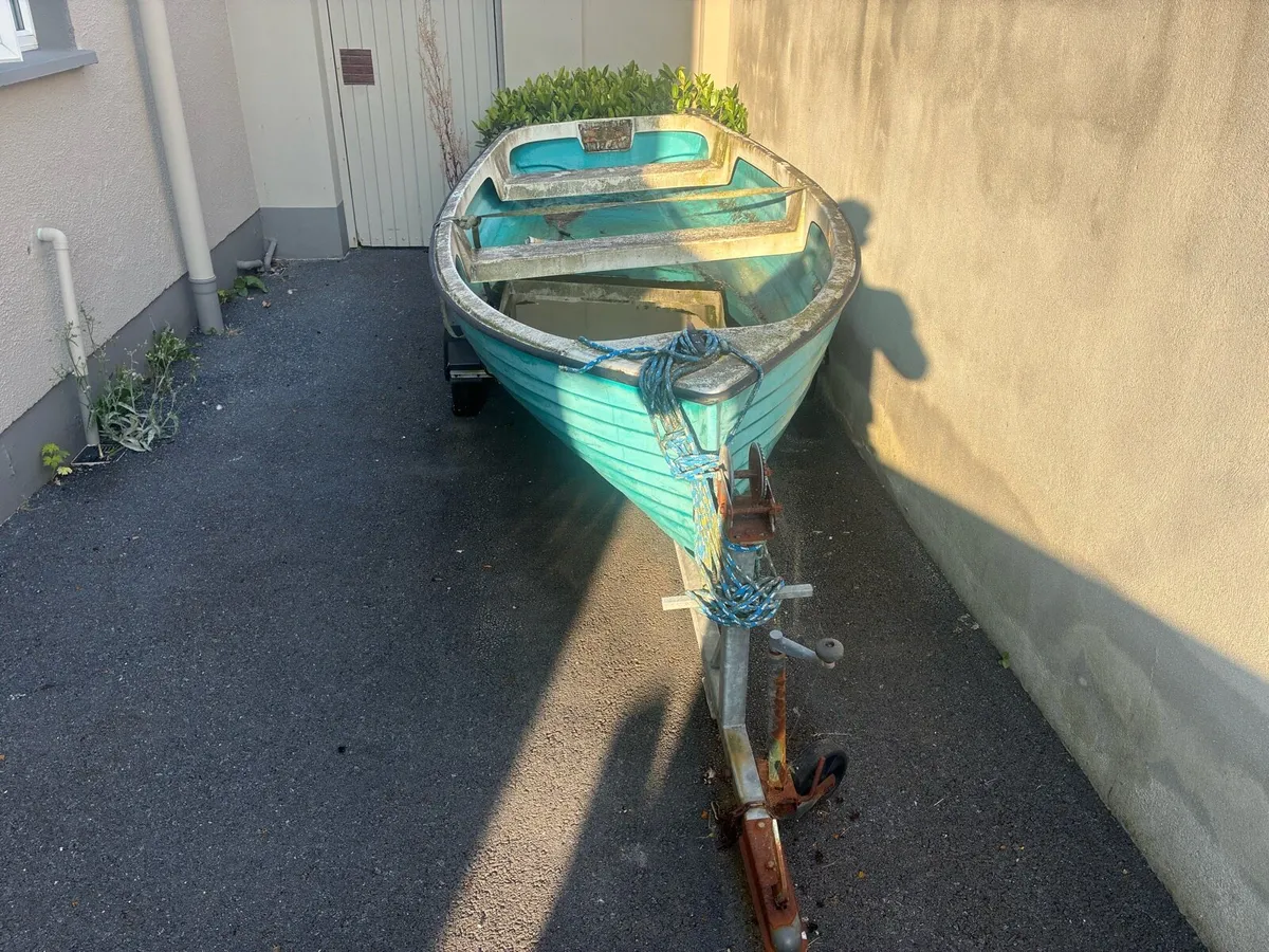 12ft boat - Image 3