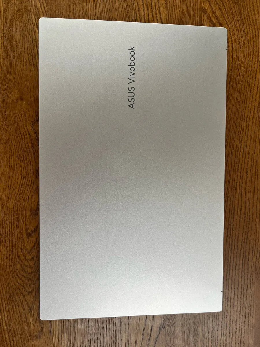 ASUS Vivobook - Image 2