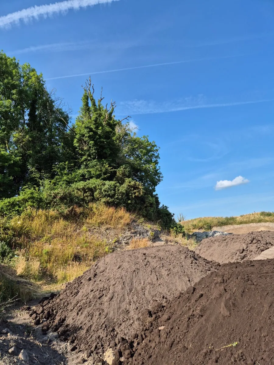 Topsoil - Image 2
