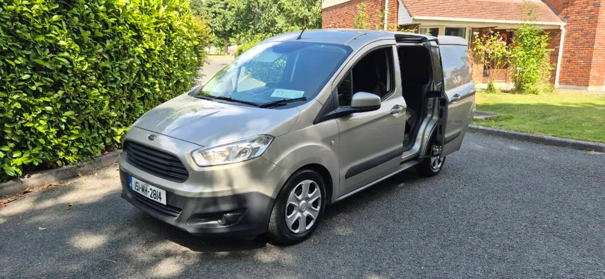 ford courier van - Image 3