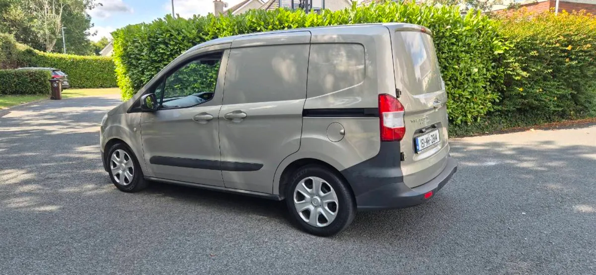 ford courier van - Image 4