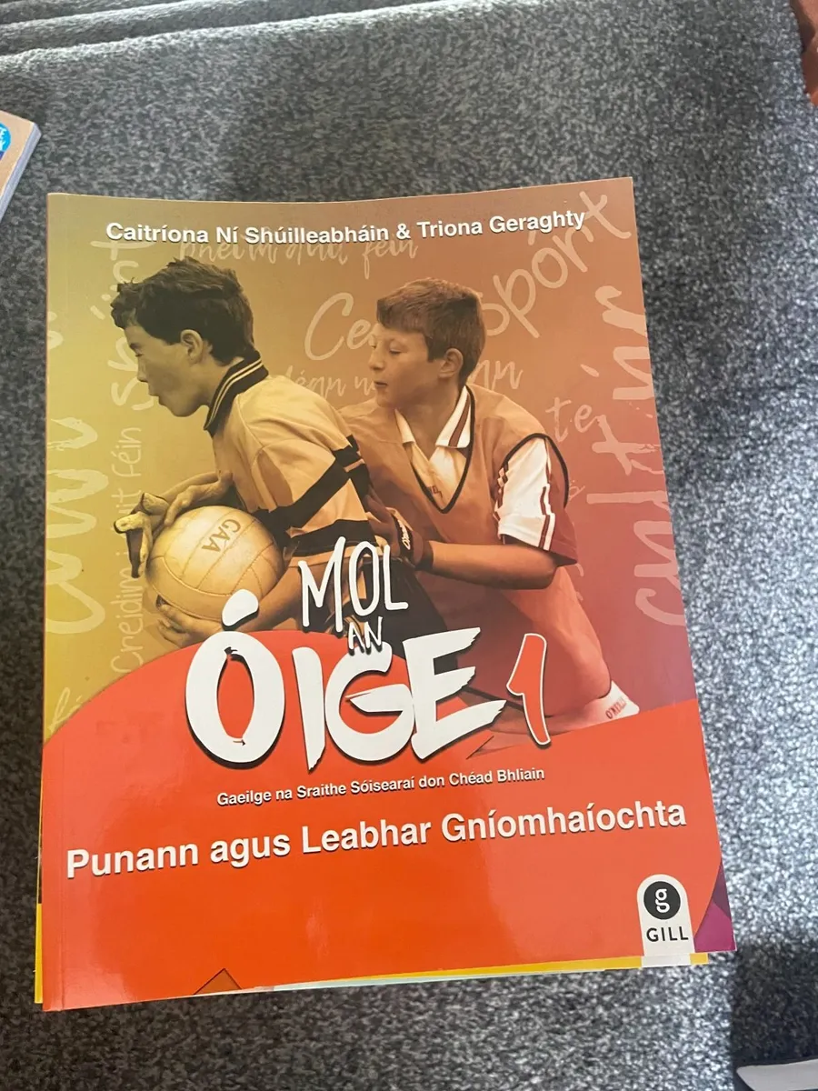 Junior Cert Irish - Mol an Oige 1 Punann & Leabhar