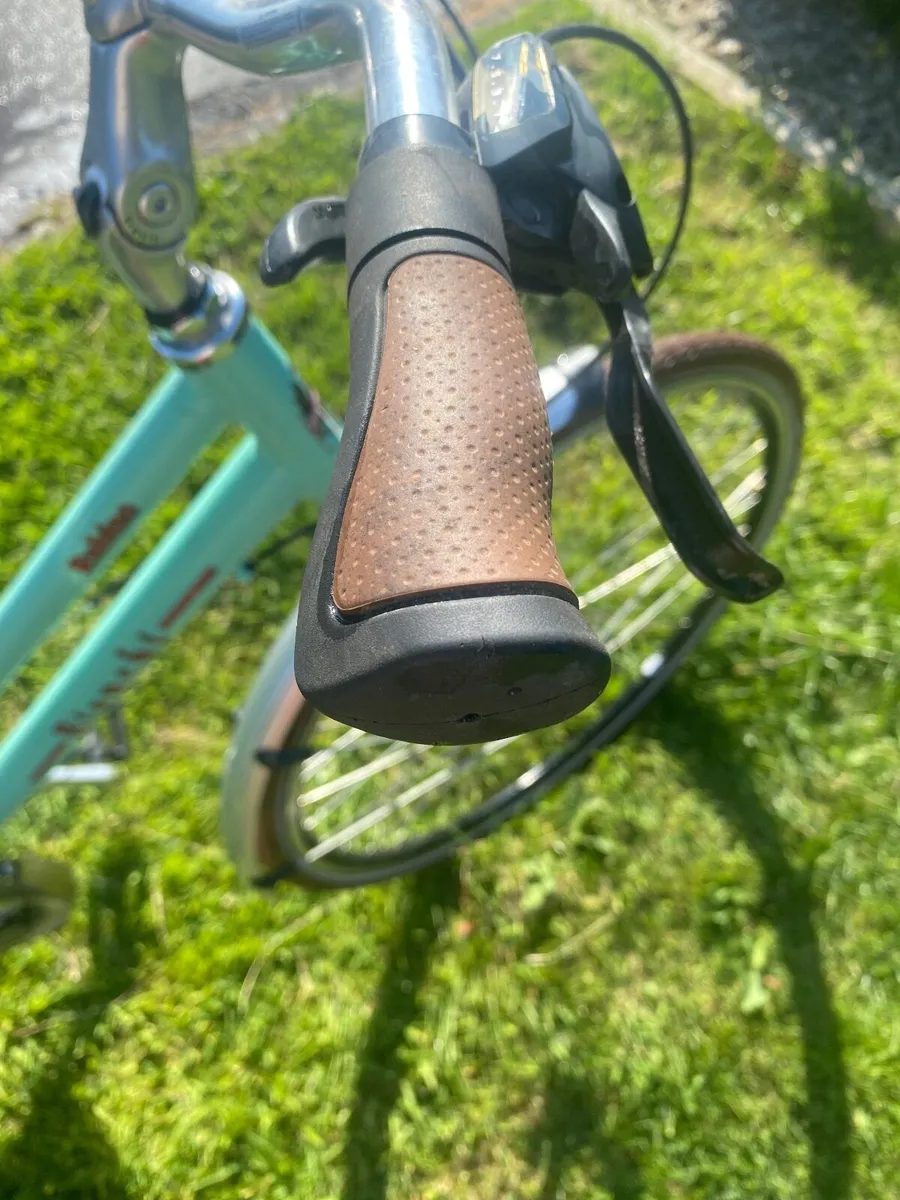 Bicycle Bianchi ladies bike - Image 4