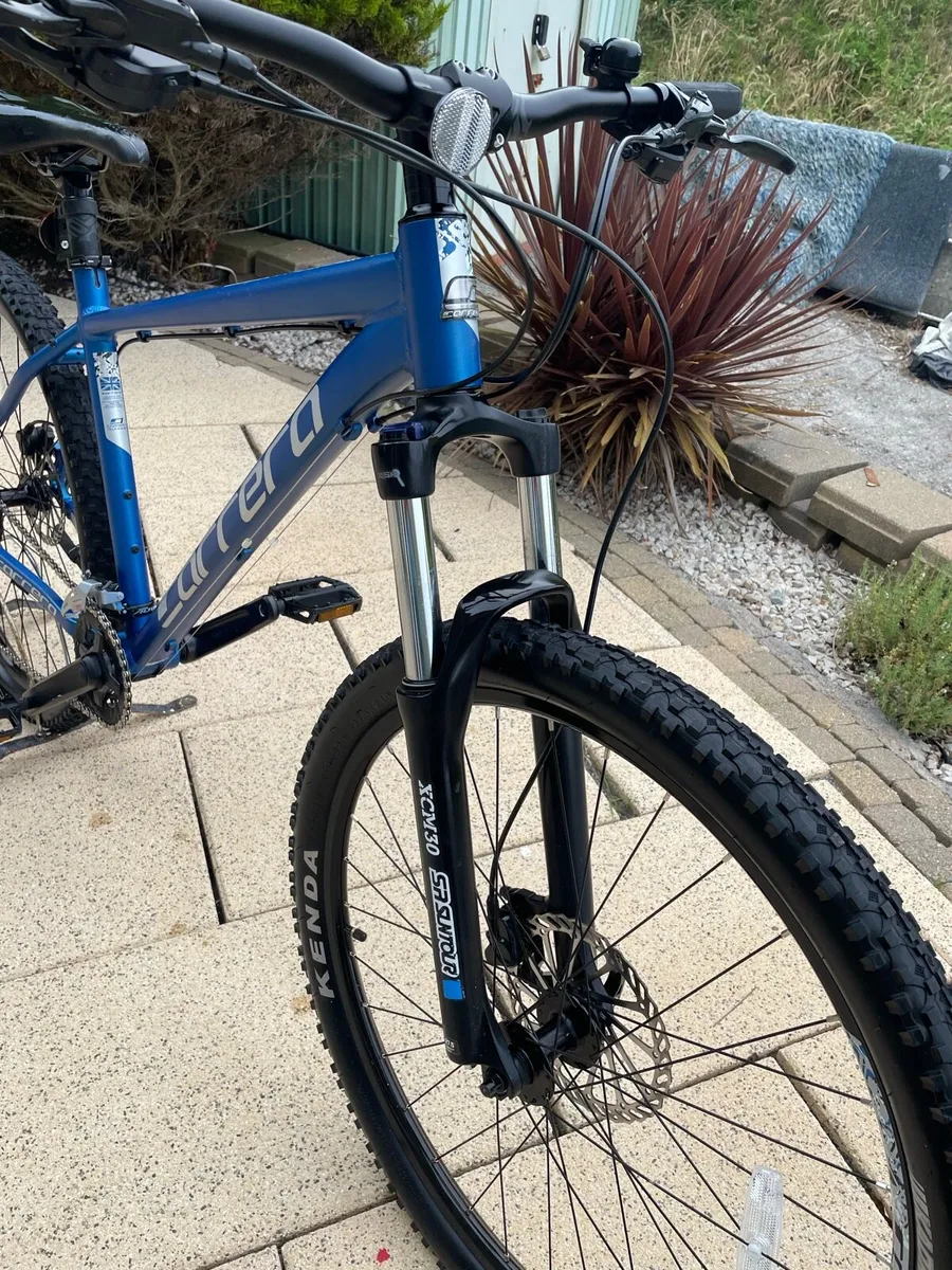 Carrera Vulcan 27.5 mountain bike - Image 3