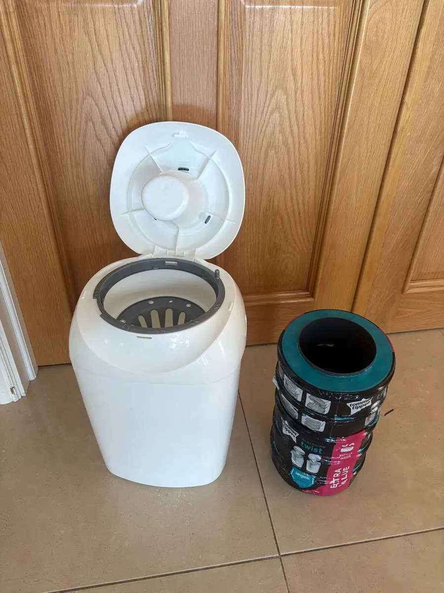 Tommee Tippee Nappy Bin - Image 2