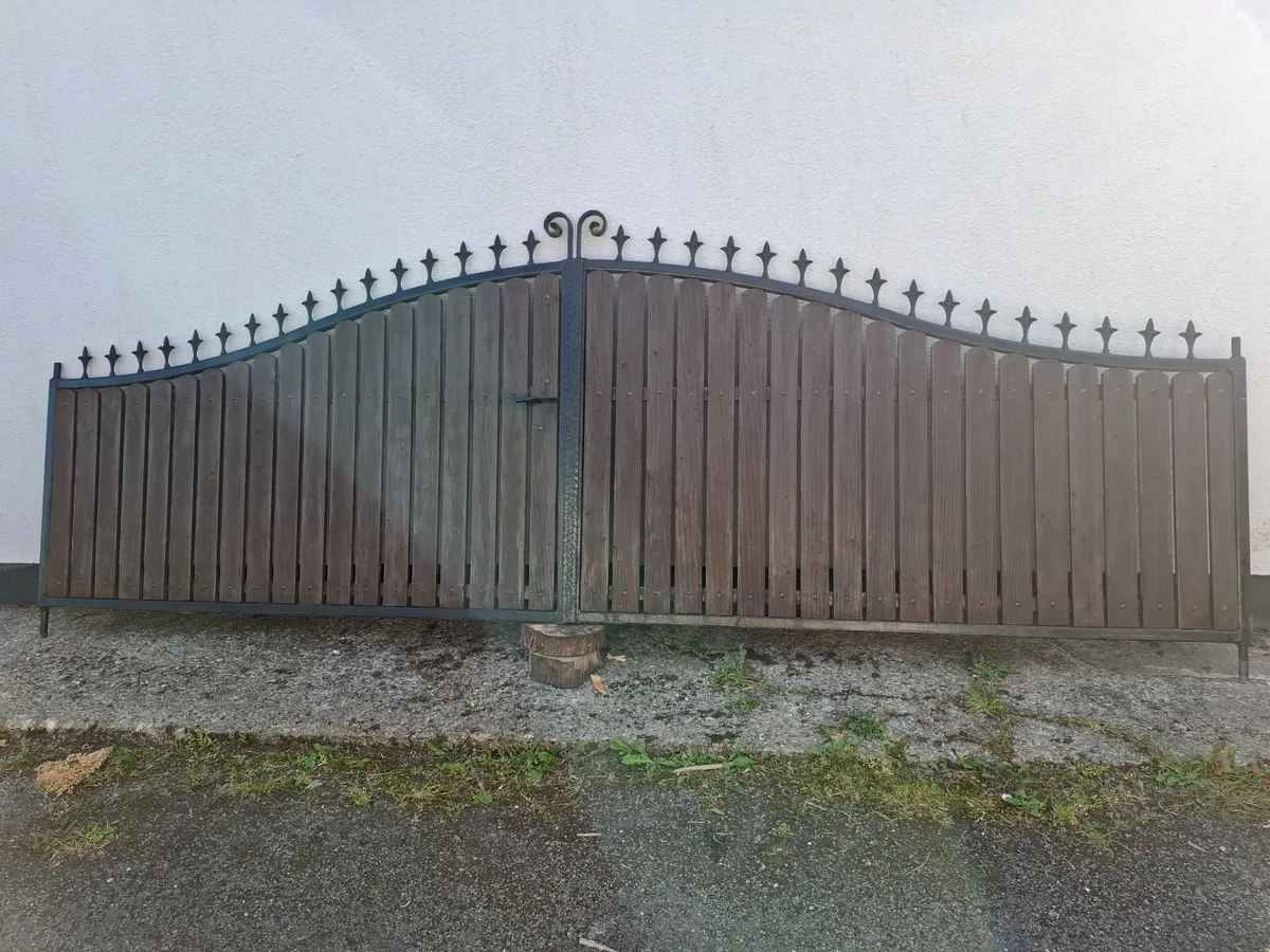 Garden gates - Image 1