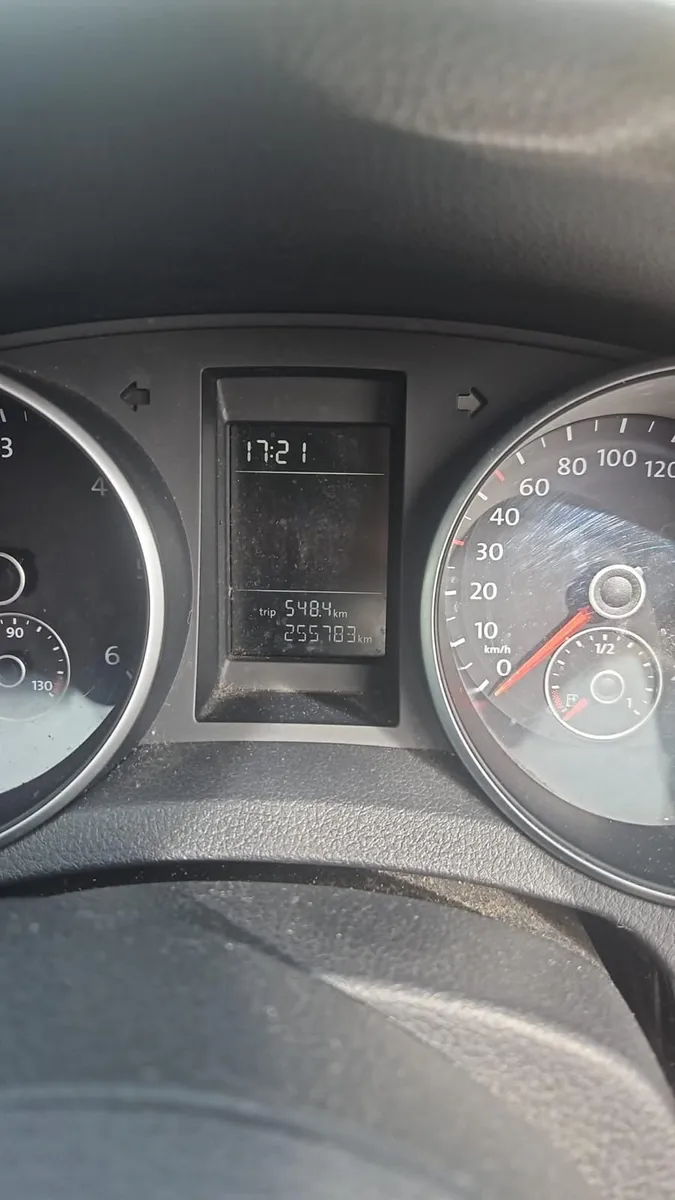 Vw golf 1.6 tdi 2011 - Image 3