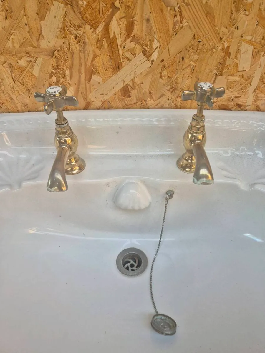 Sink - Image 2