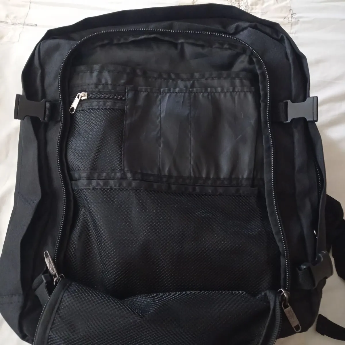 Cabin max 30 litre Hand luggage bag 20x40x30 - Image 2