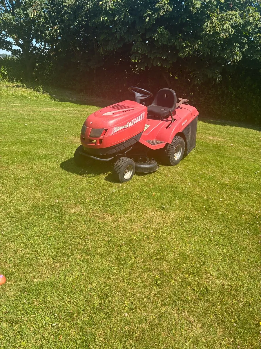 Ride on mower - Image 2