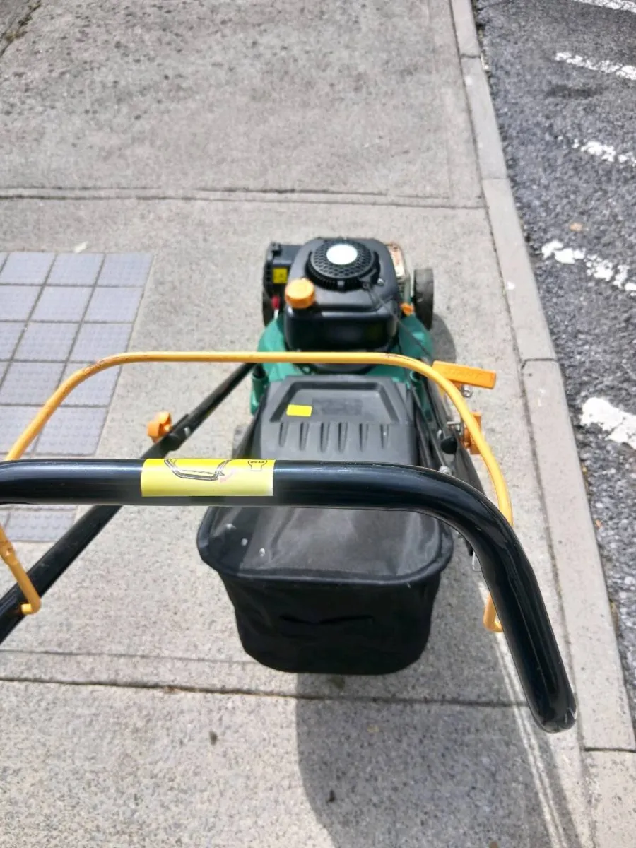 PETROL LAWNMOWER - Image 4
