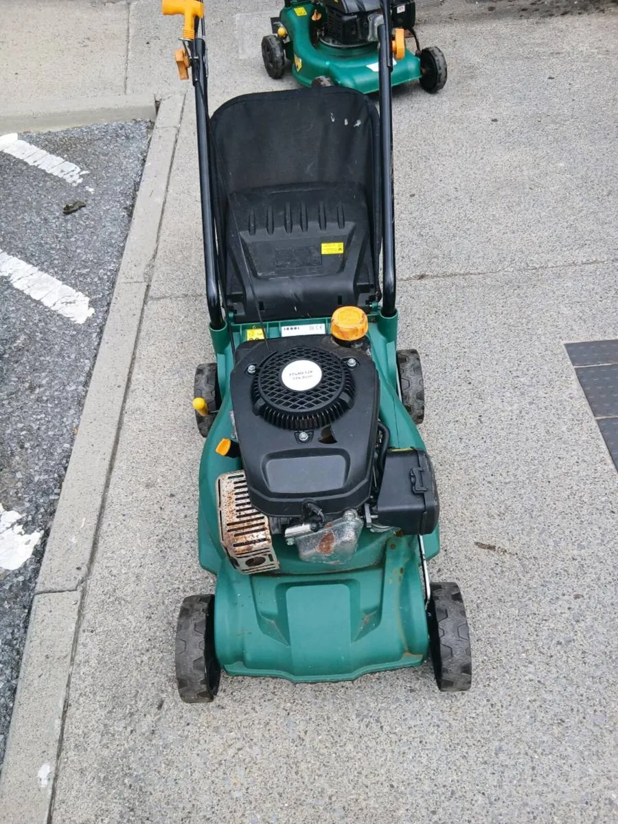 PETROL LAWNMOWER - Image 2