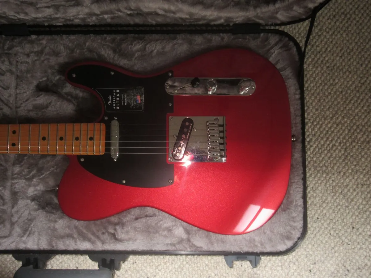 Fender American Ultra II Telecaster - Image 2