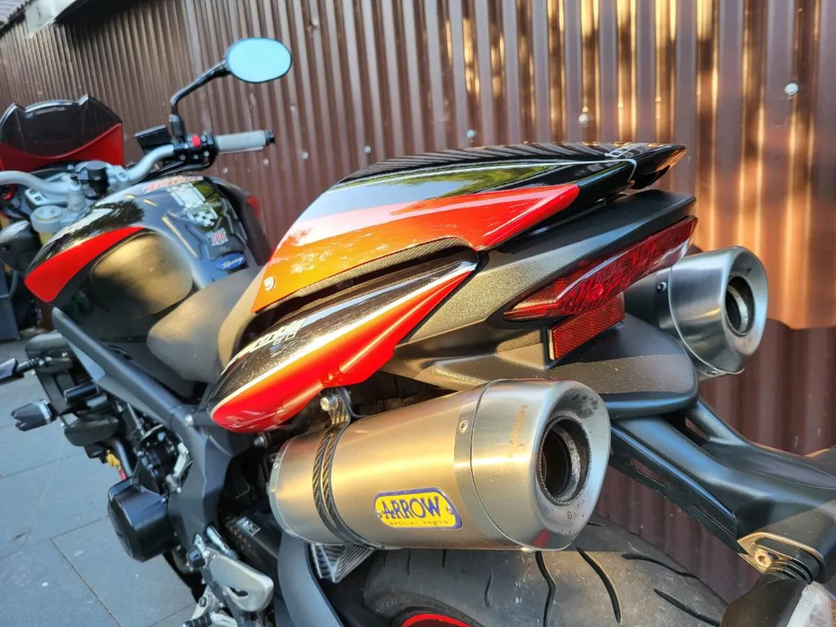 Street triple 675 - Image 2