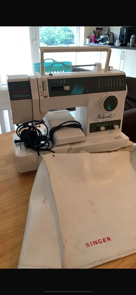 Singer 4660 Festival Sewing Machine