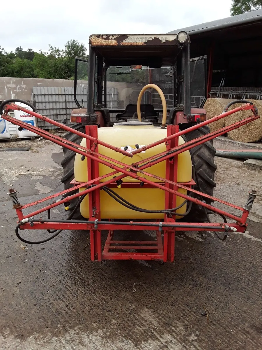 Allman mounted sprayer - Image 4