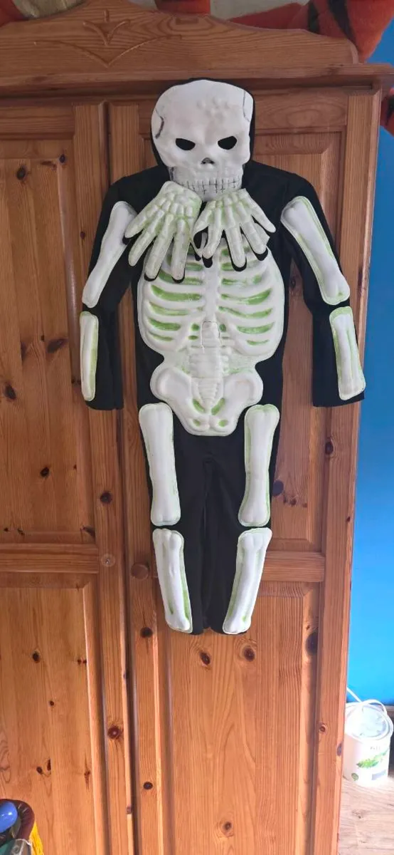 Kids costumes - Image 4
