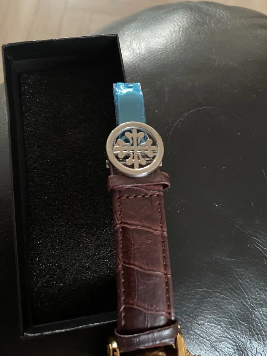 Watch - Image 2