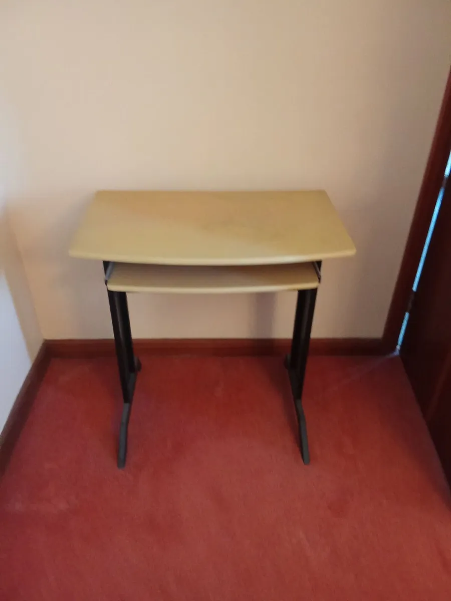 Coffee table and desk - Image 1