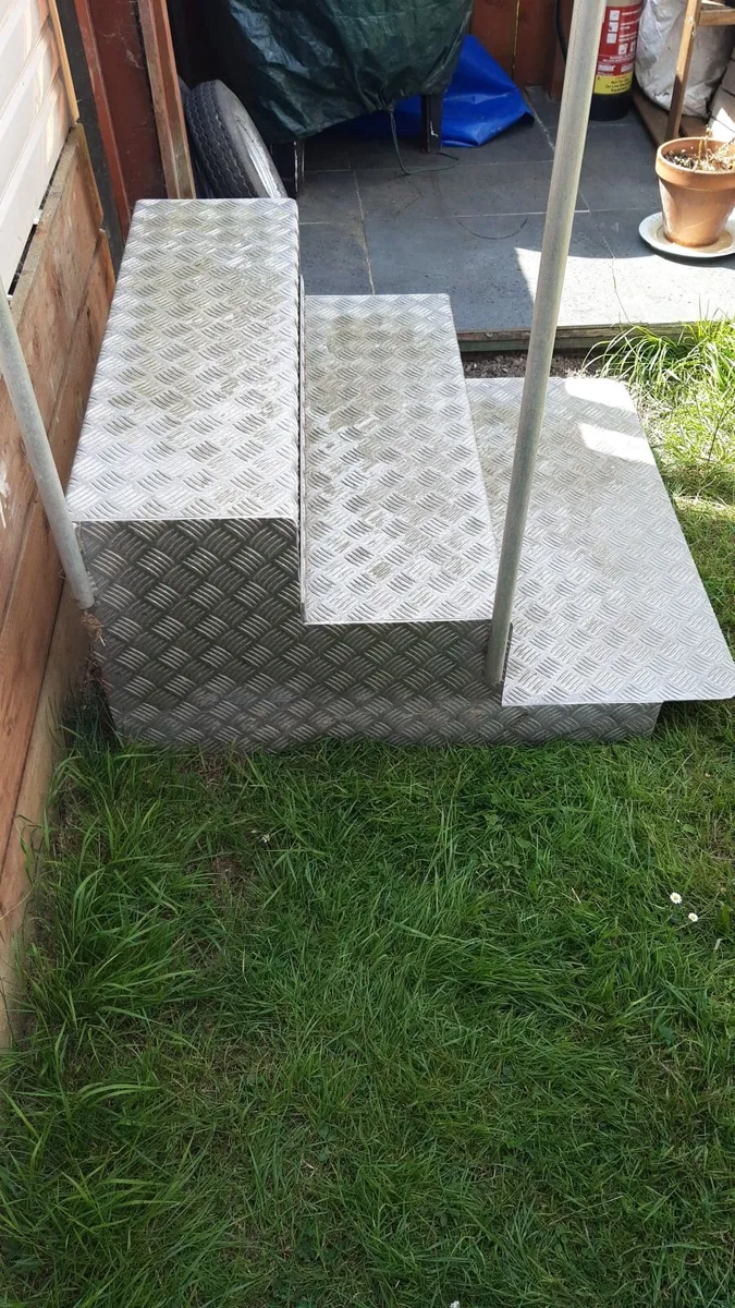 Mobile home steps - Image 4