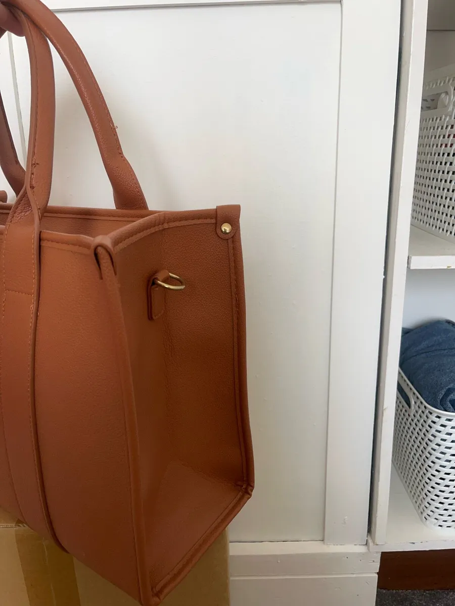 Marc Jacobs brown leather tote bag - Image 4