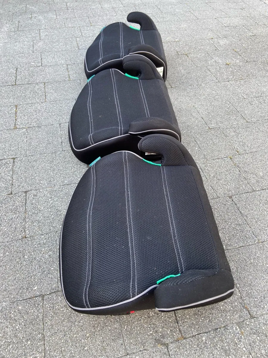 Booster child carseat (Isofix) - Image 2