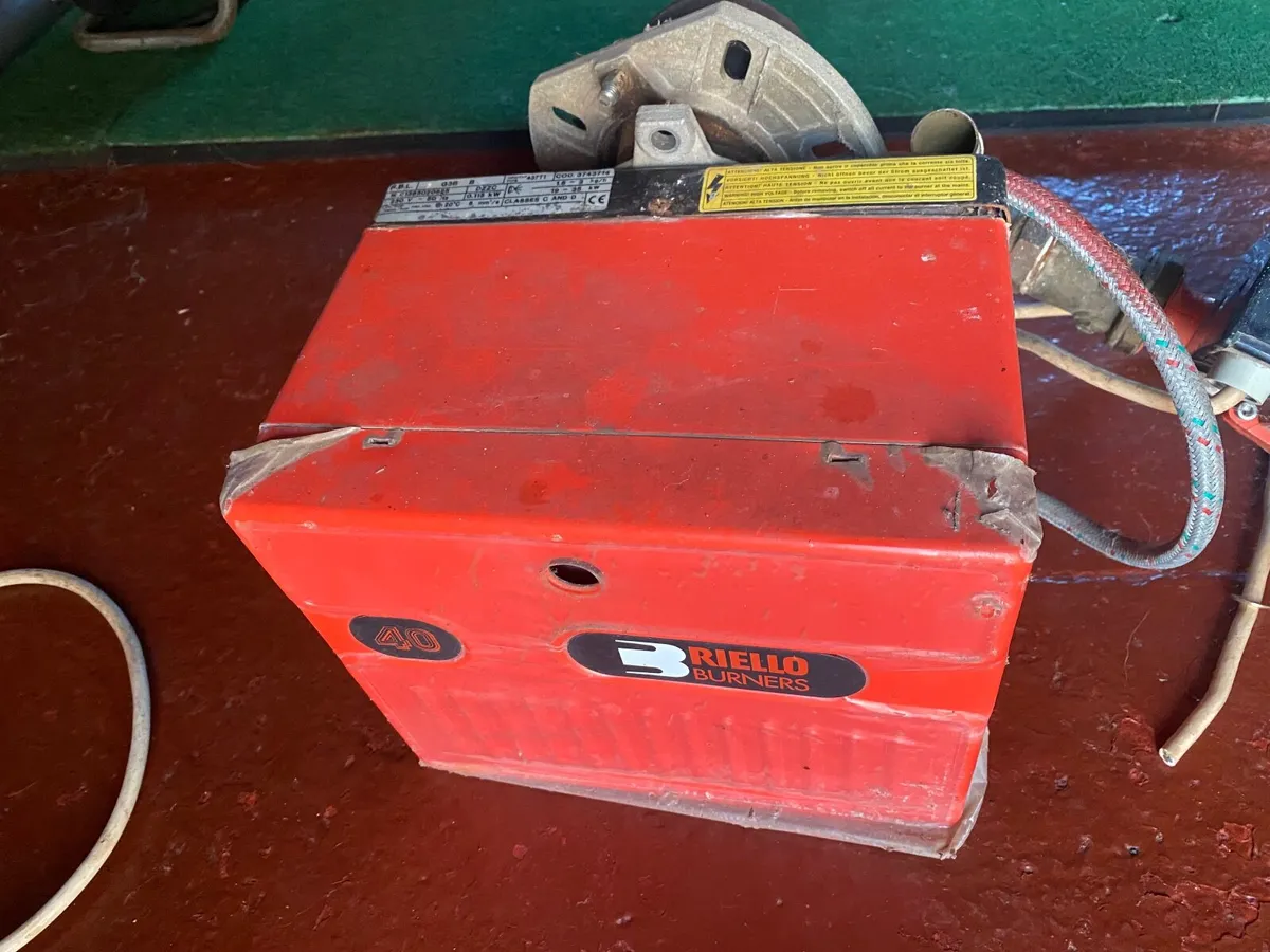 Oil boiler burner - Image 1